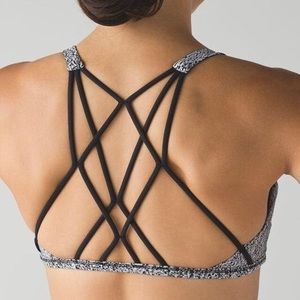 Lululemon size 6 Free To Be Zen Bra